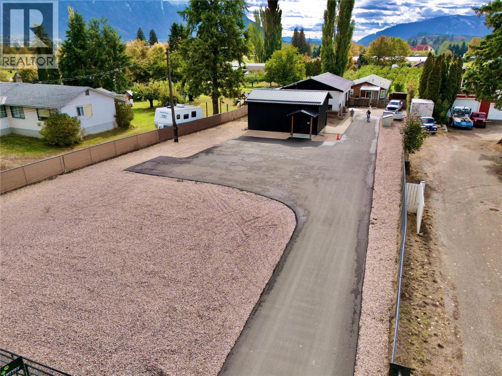 3211 Highway 3, Erickson, BC