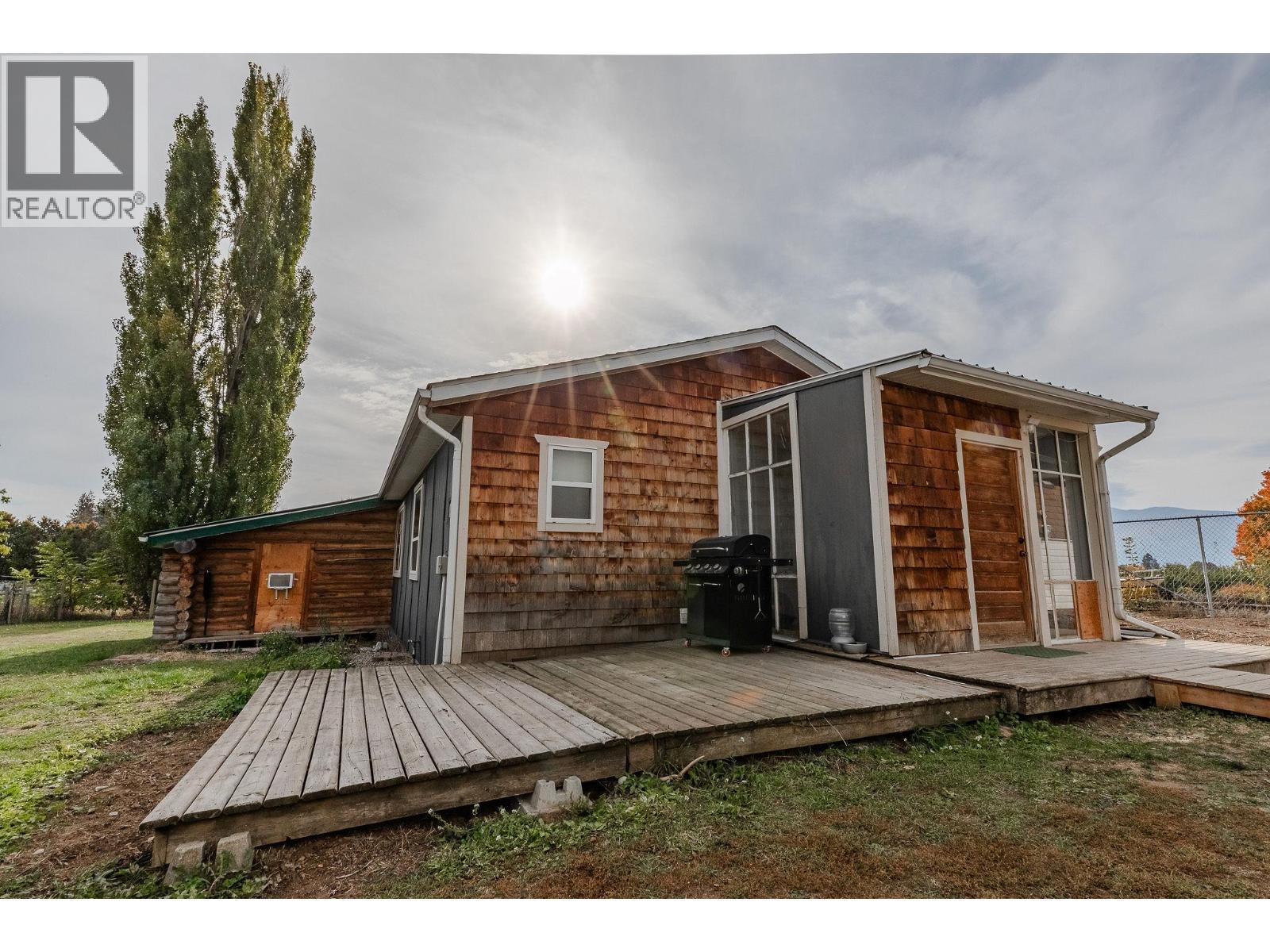 3211 Highway 3, Erickson, BC