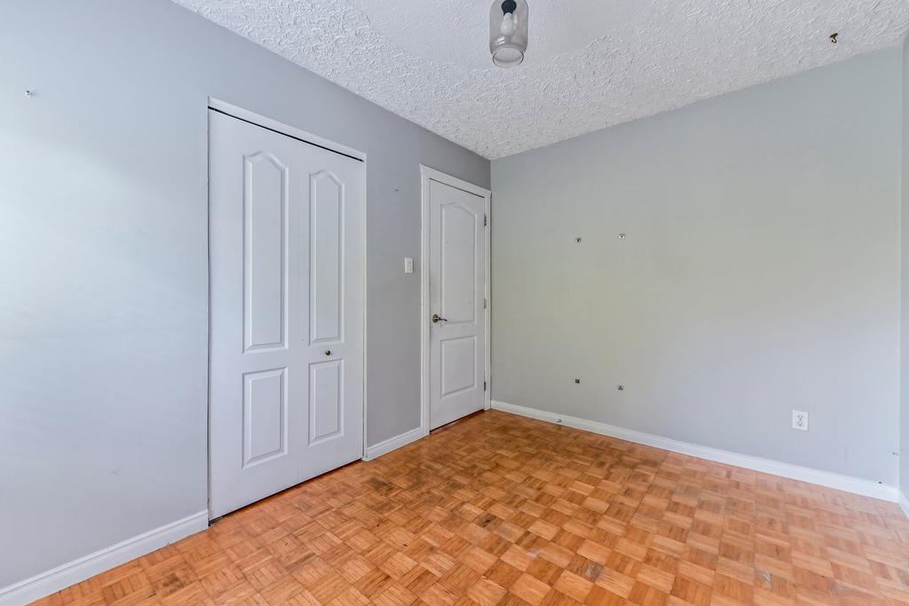 Primary bedroom - 201 Rue Geoffrion, Varennes, QC - Indoor Photo Showing Other Room