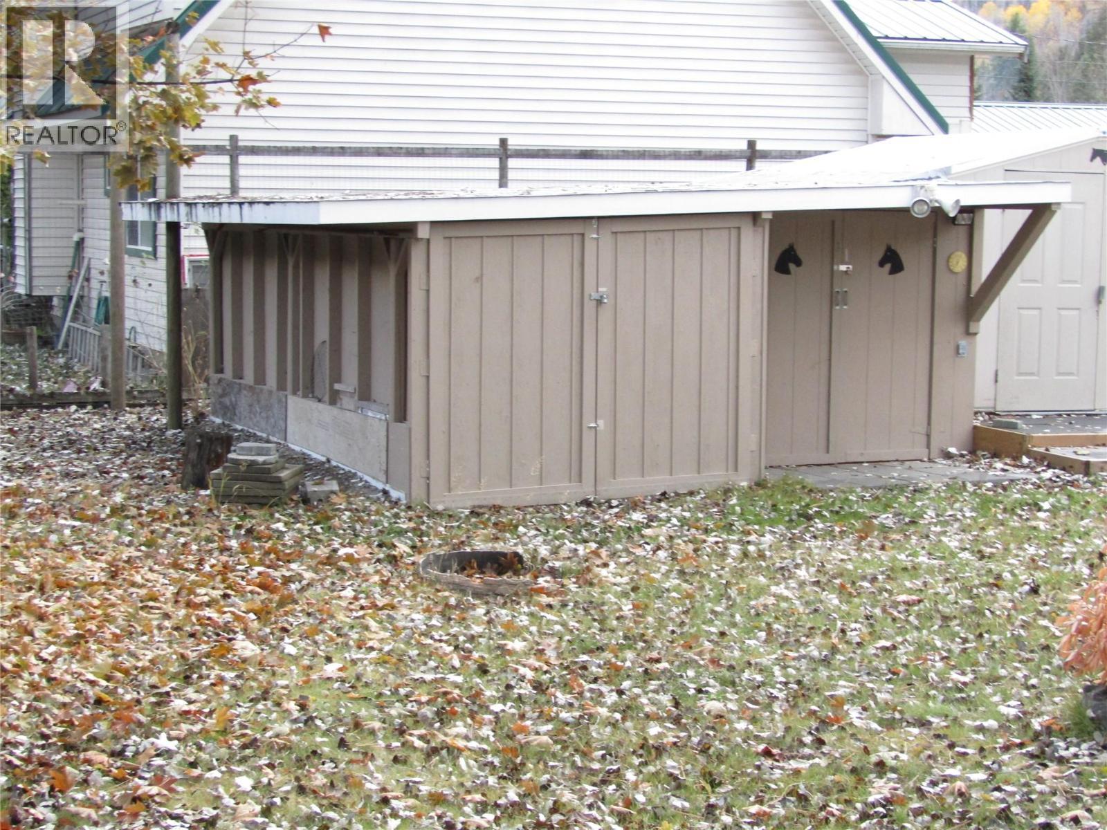 570 Nickel Lane, Greenwood, BC