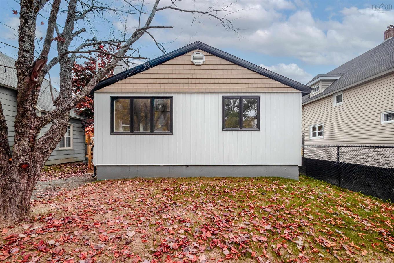 19 Louisa Street, Sydney, NS