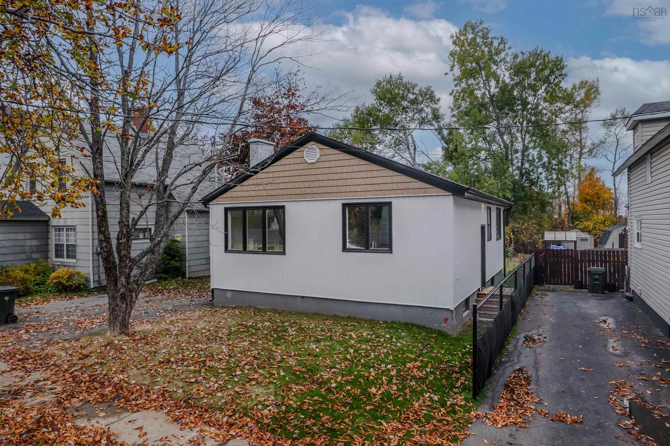 19 Louisa Street, Sydney, NS