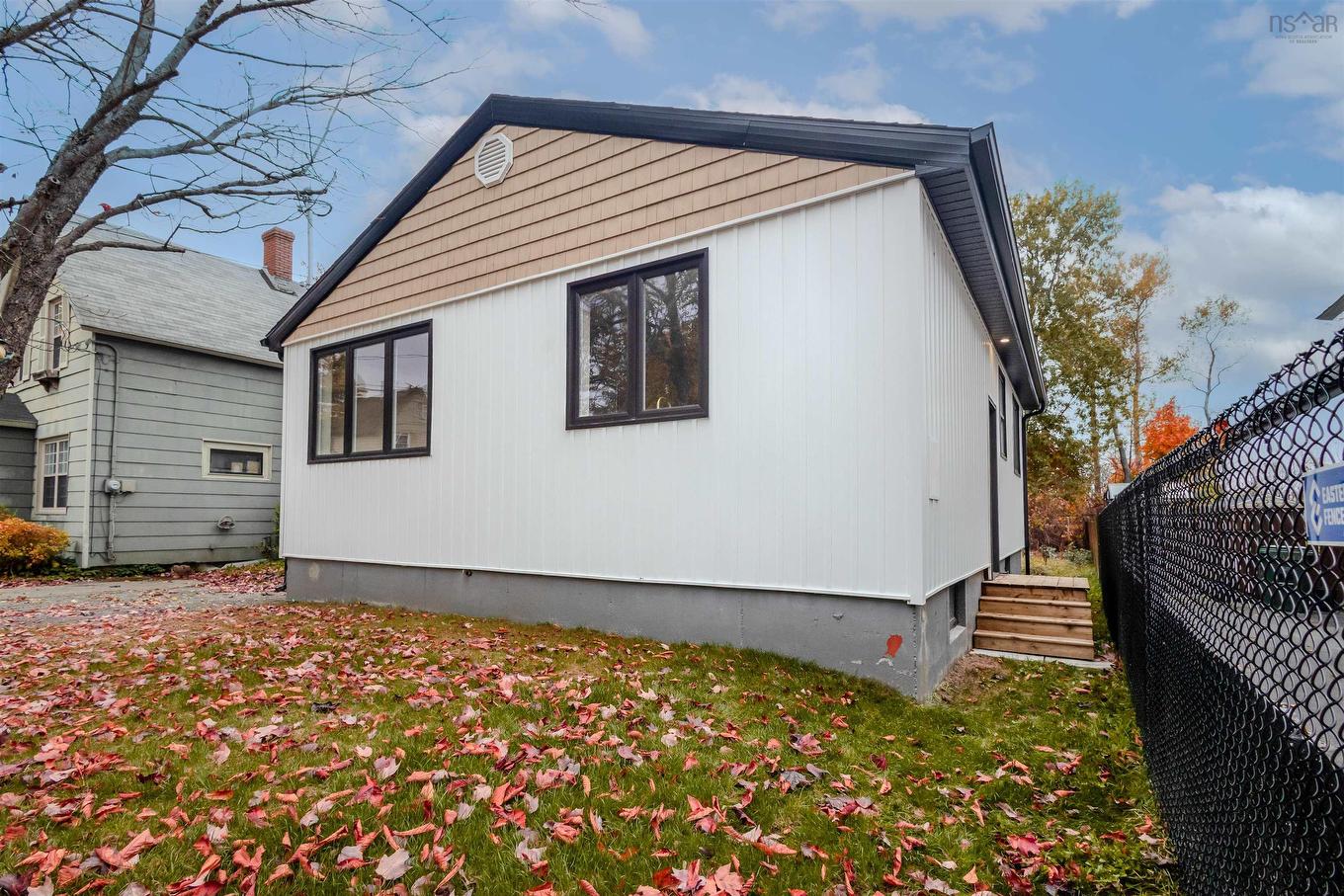 19 Louisa Street, Sydney, NS