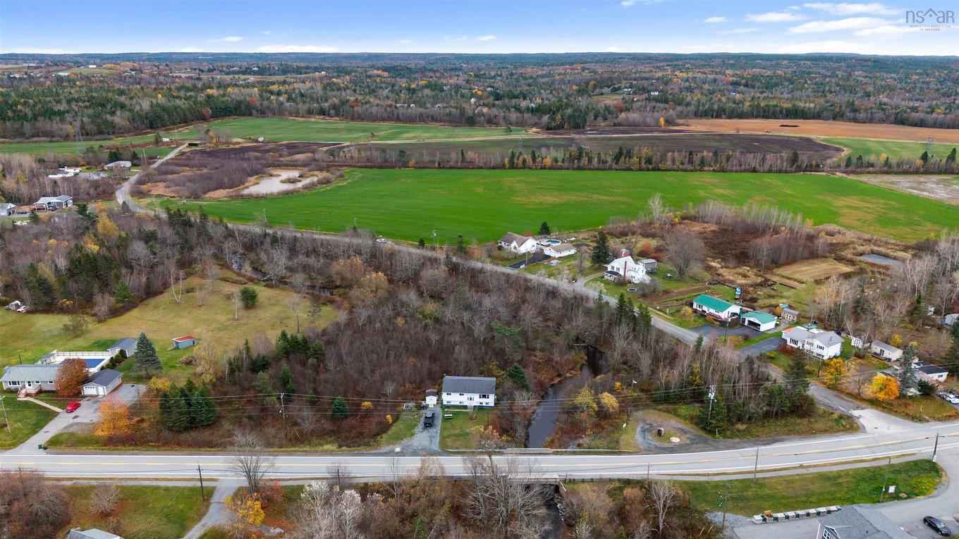 2 & 3-A Highway 2, Lantz, NS