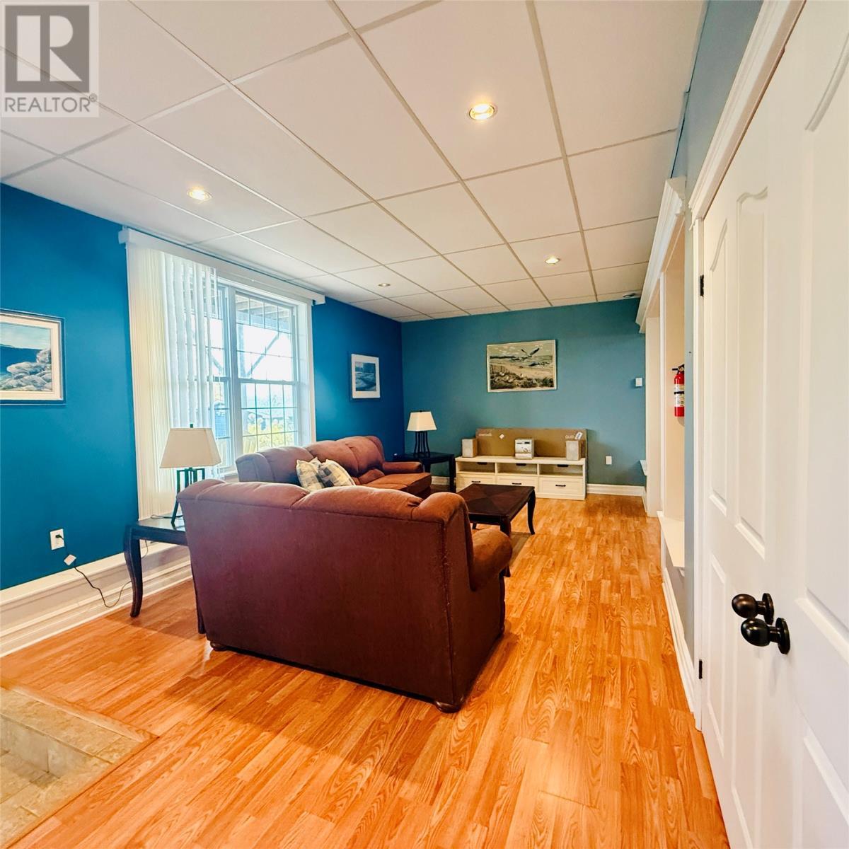 16A Lakeview Crescent, Roberts Arm, NL - Indoor