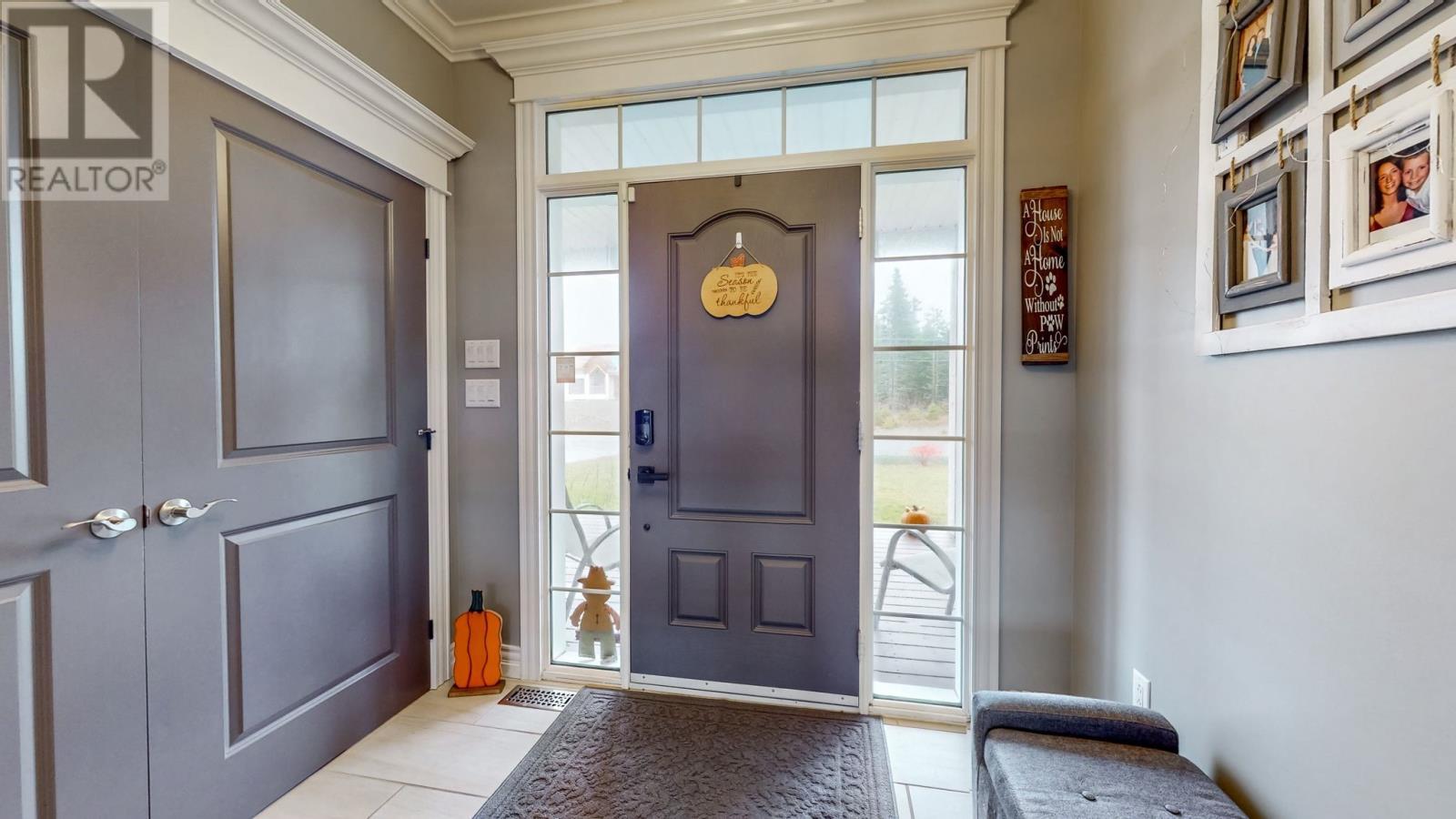 12 Bourne'S Close, Torbay, NL - Indoor Photo Showing Other Room