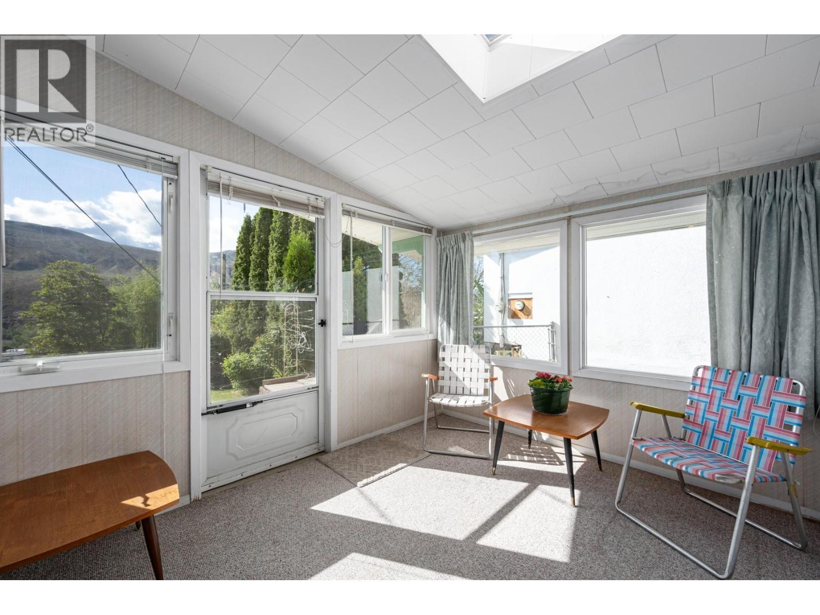 405 Macleod Lane, Ashcroft, BC - Indoor