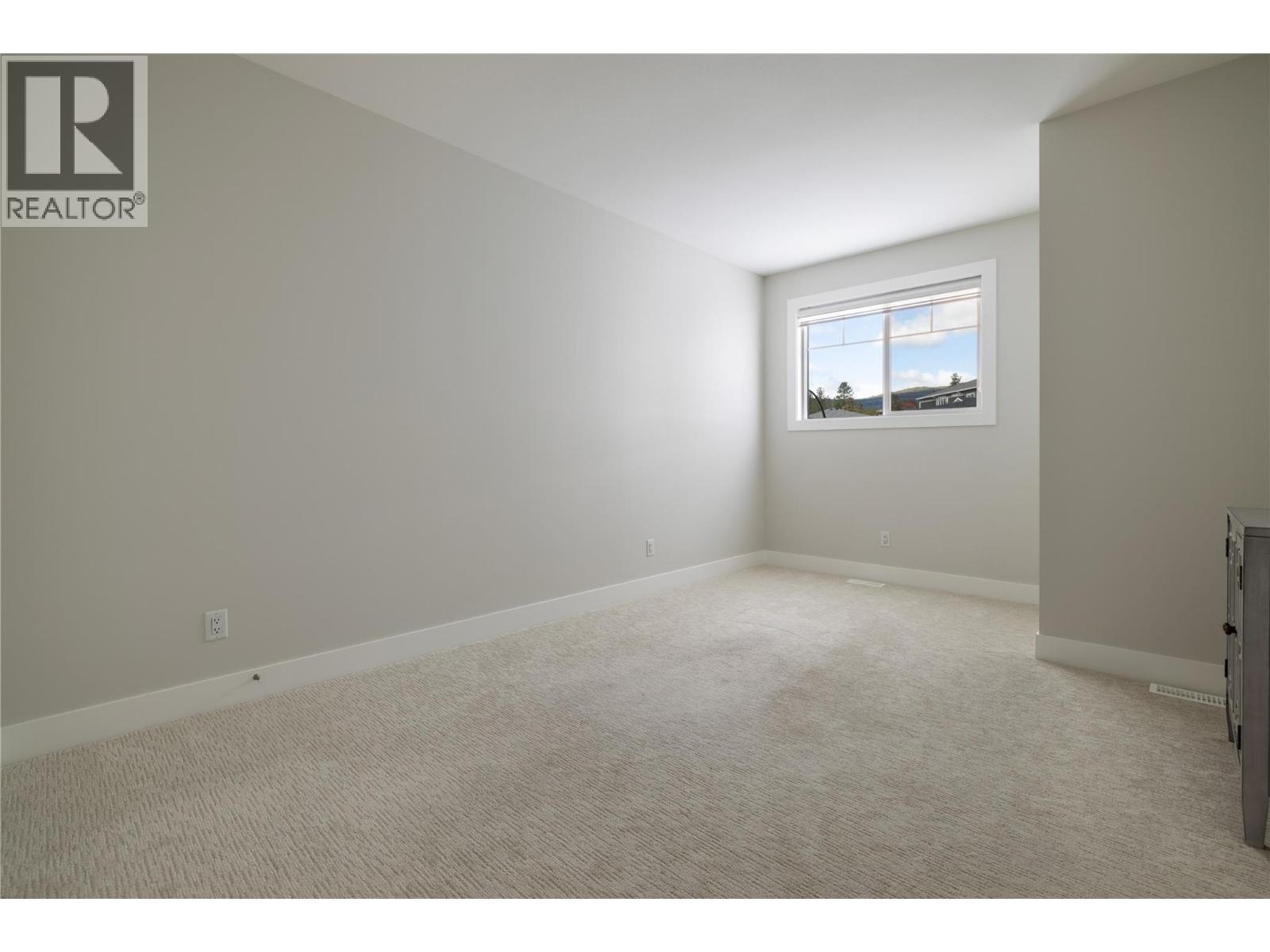2363 Hawks Boulevard, West Kelowna, BC - Indoor Photo Showing Other Room