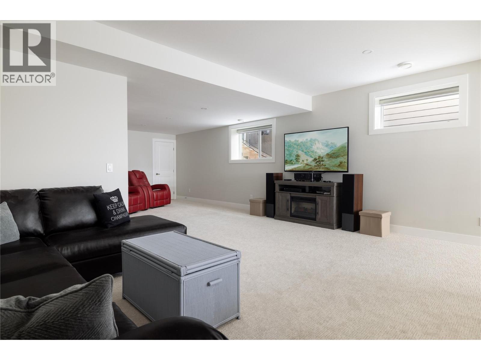 2363 Hawks Boulevard, West Kelowna, BC - Indoor