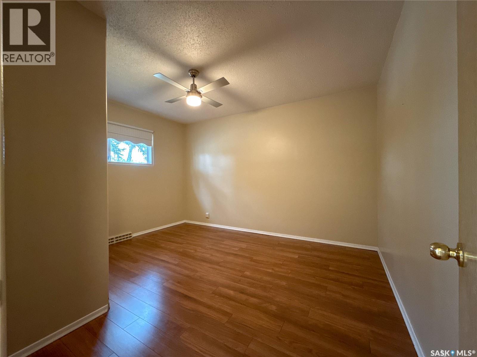 220 1St Street W, Ponteix, SK - Indoor Photo Showing Other Room