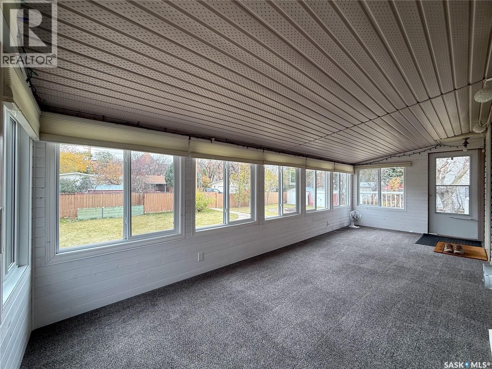 220 1St Street W, Ponteix, SK - Indoor Photo Showing Other Room