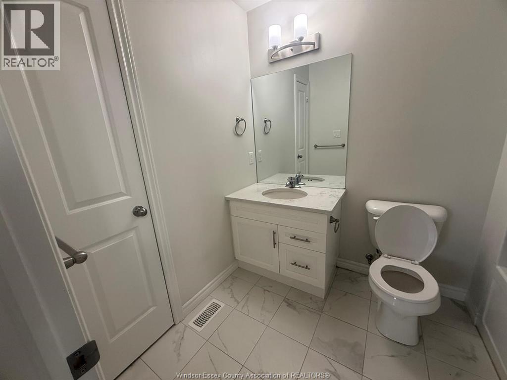 1178 Aspen Ridge Crescent Unit# Upper, Lakeshore, ON - Indoor Photo Showing Bathroom