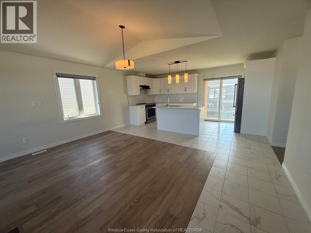 1178 Aspen Ridge Crescent Unit# Upper, Lakeshore, ON - Indoor Photo Showing Kitchen