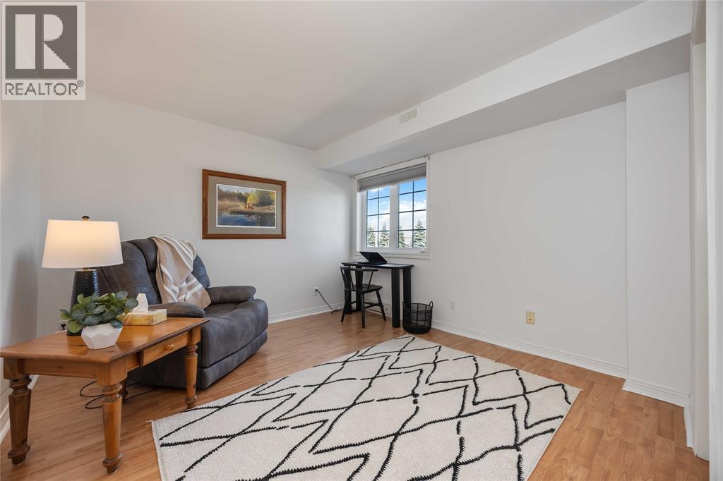 1520 Venetian Boulevard Unit# M101, Point Edward, ON - Indoor