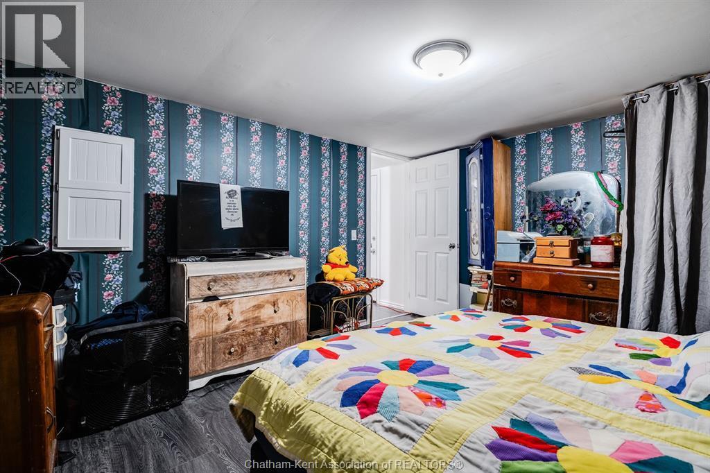29338 Jane Road Unit# 52, Thamesville, ON - Indoor Photo Showing Bedroom