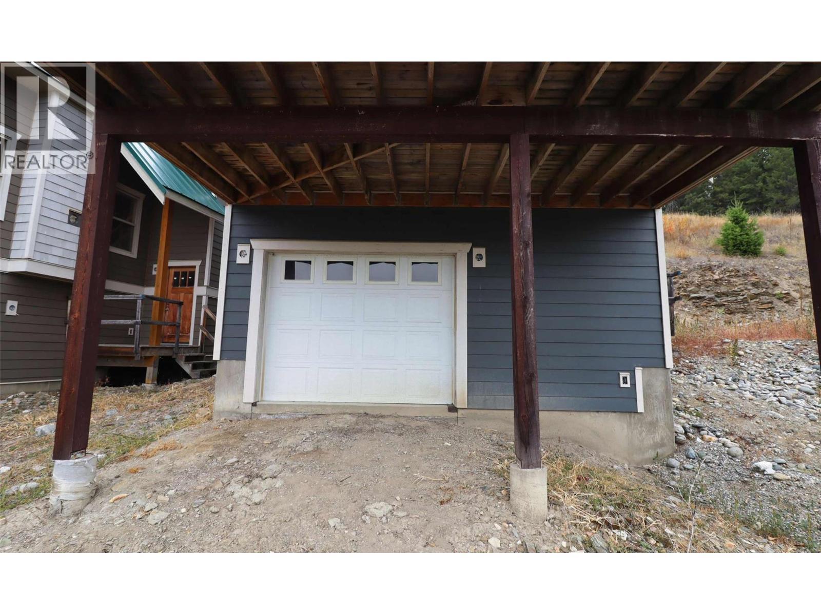 2633 Squilax Anglemont Road Unit# 140, Lee Creek, BC - Outdoor With Exterior