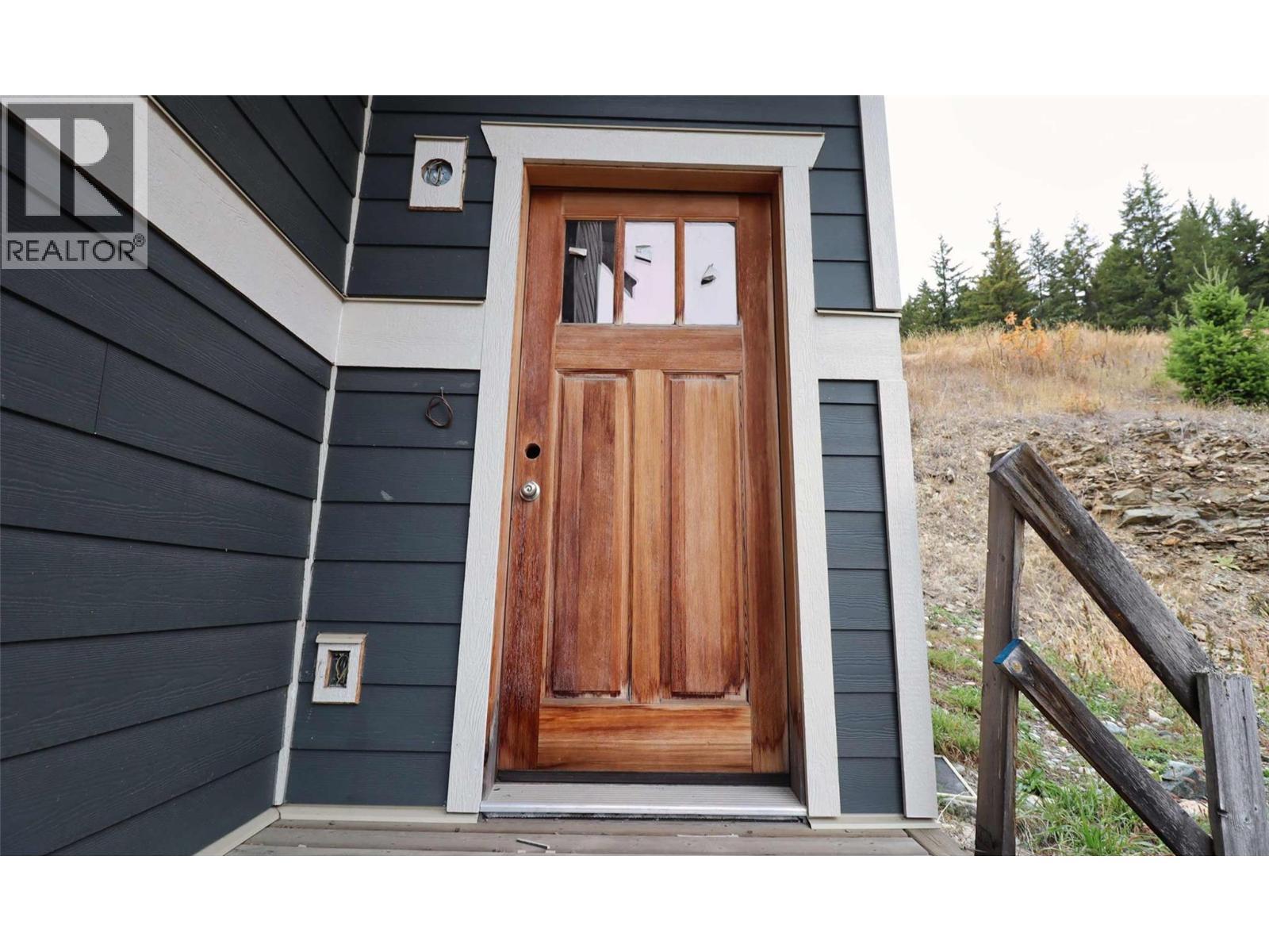 2633 Squilax Anglemont Road Unit# 140, Lee Creek, BC - Outdoor With Exterior