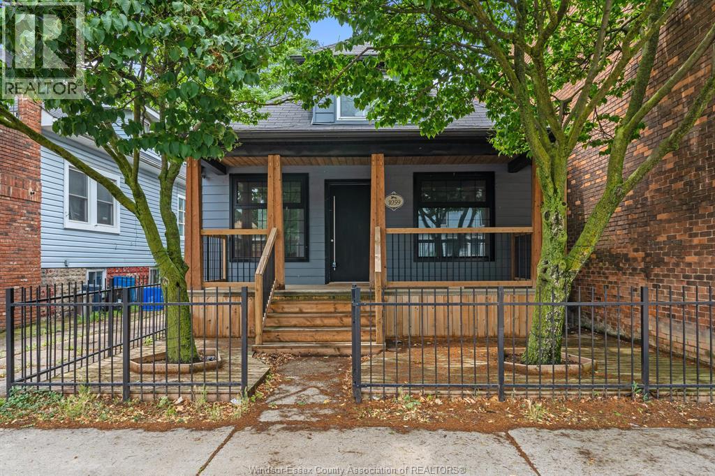 1059 Drouillard Road, Windsor, ON