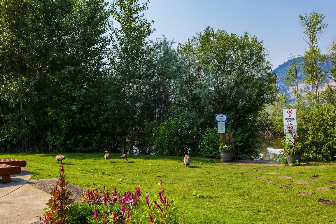 332-415 Commonwealth Road, Kelowna, BC - Outdoor