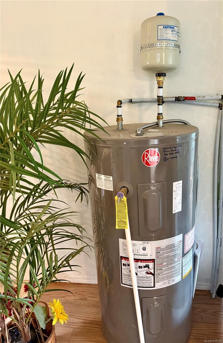 148 Meadow Dr, Salt Spring, BC