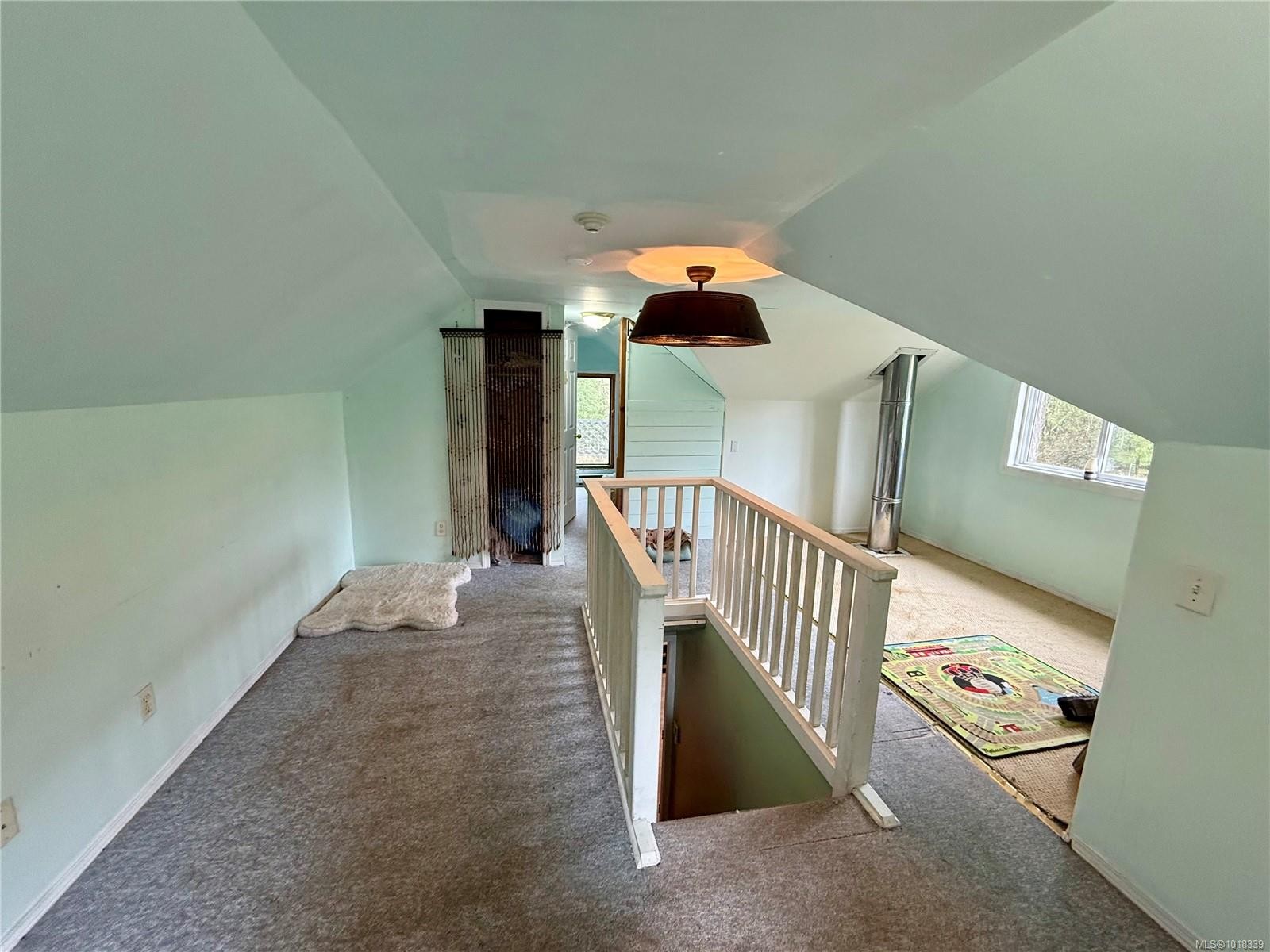 148 Meadow Dr, Salt Spring, BC