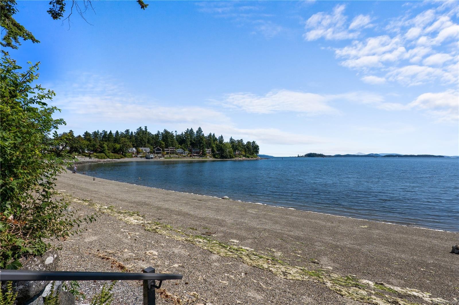 9-10145 Fifth St, Sidney, BC