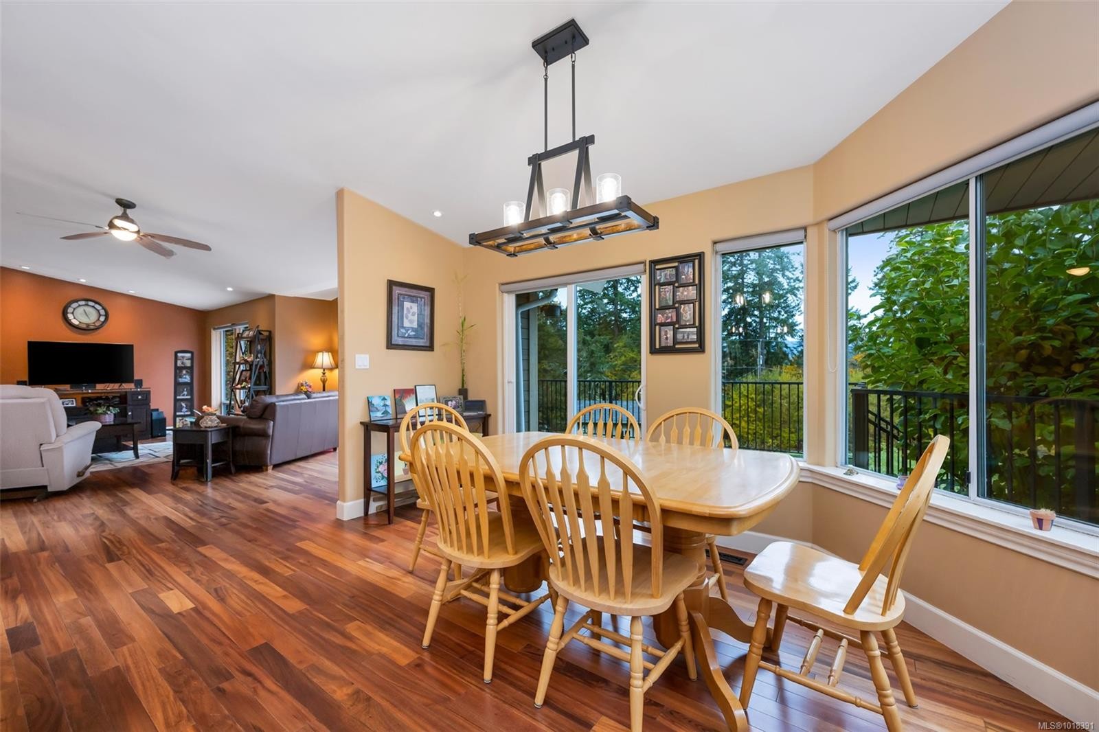 1212 Bazett Rd, Duncan, BC