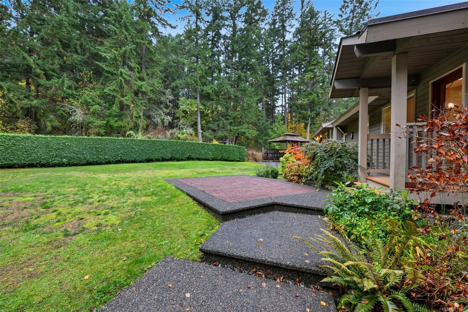 1212 Bazett Rd, Duncan, BC