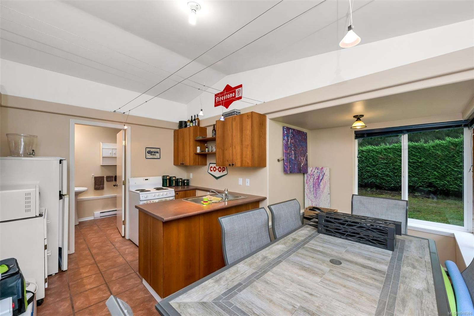 1212 Bazett Rd, Duncan, BC