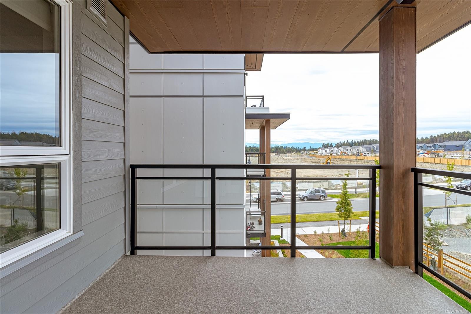312-3564B Ryder Hesjedal Way, Colwood, BC - With Balcony With Exterior