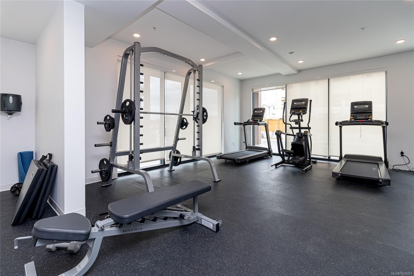 312-3564B Ryder Hesjedal Way, Colwood, BC - Indoor Photo Showing Gym Room