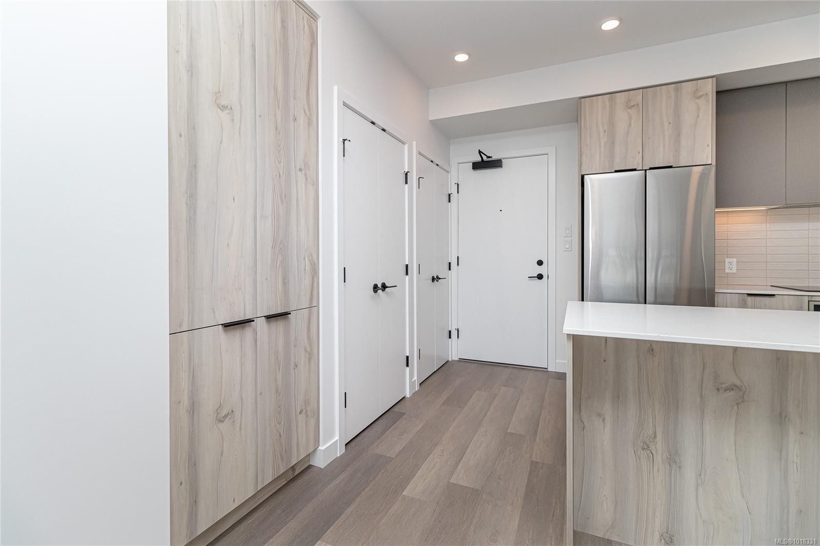 312-3564B Ryder Hesjedal Way, Colwood, BC - Indoor