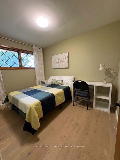 7321 Fern Avenue, Niagara Falls, ON - Indoor Photo Showing Bedroom