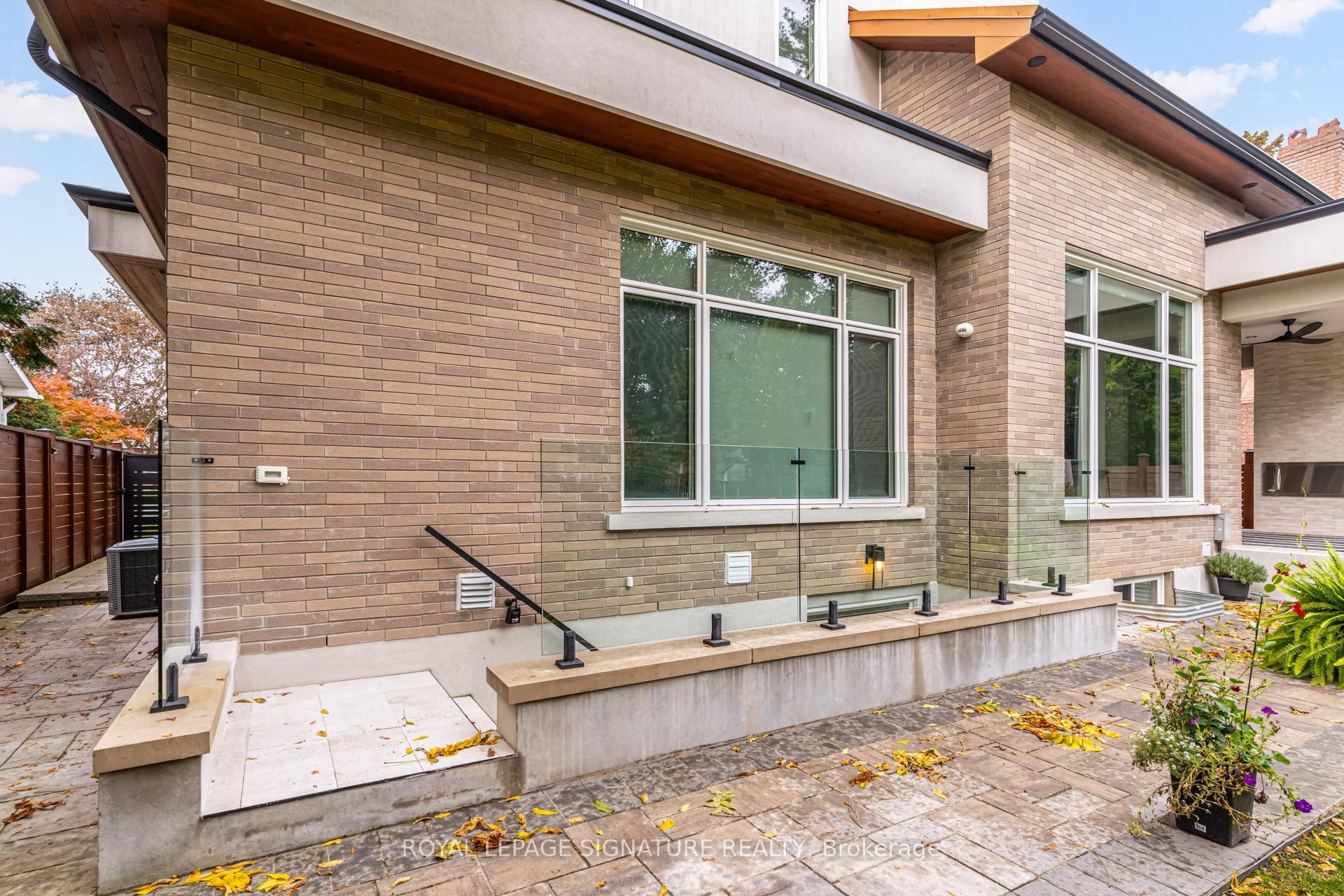 Lower Level-27 Scotland Road, Toronto, ON - Outdoor With Exterior