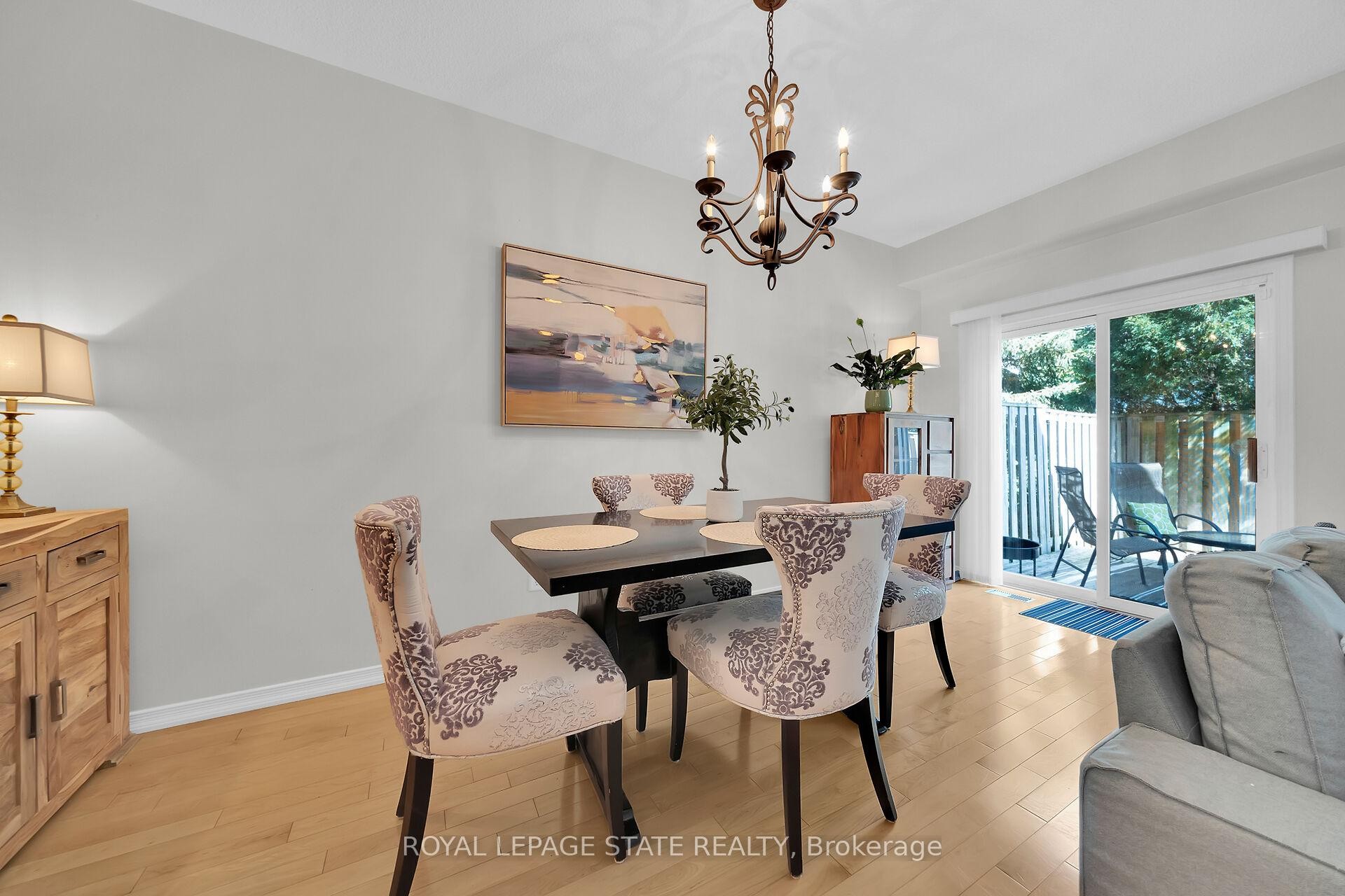 36-81 Valridge Drive, Hamilton, ON - Indoor Photo Showing Dining Room