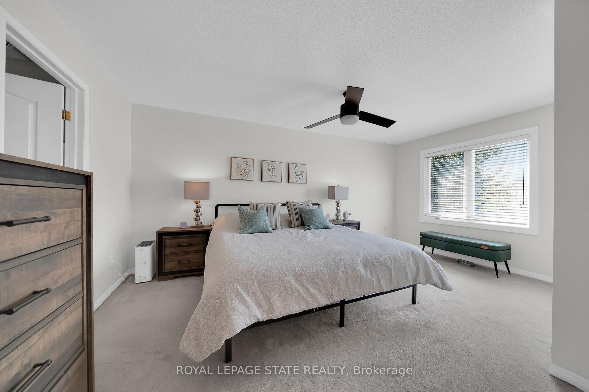 36-81 Valridge Drive, Hamilton, ON - Indoor Photo Showing Bedroom