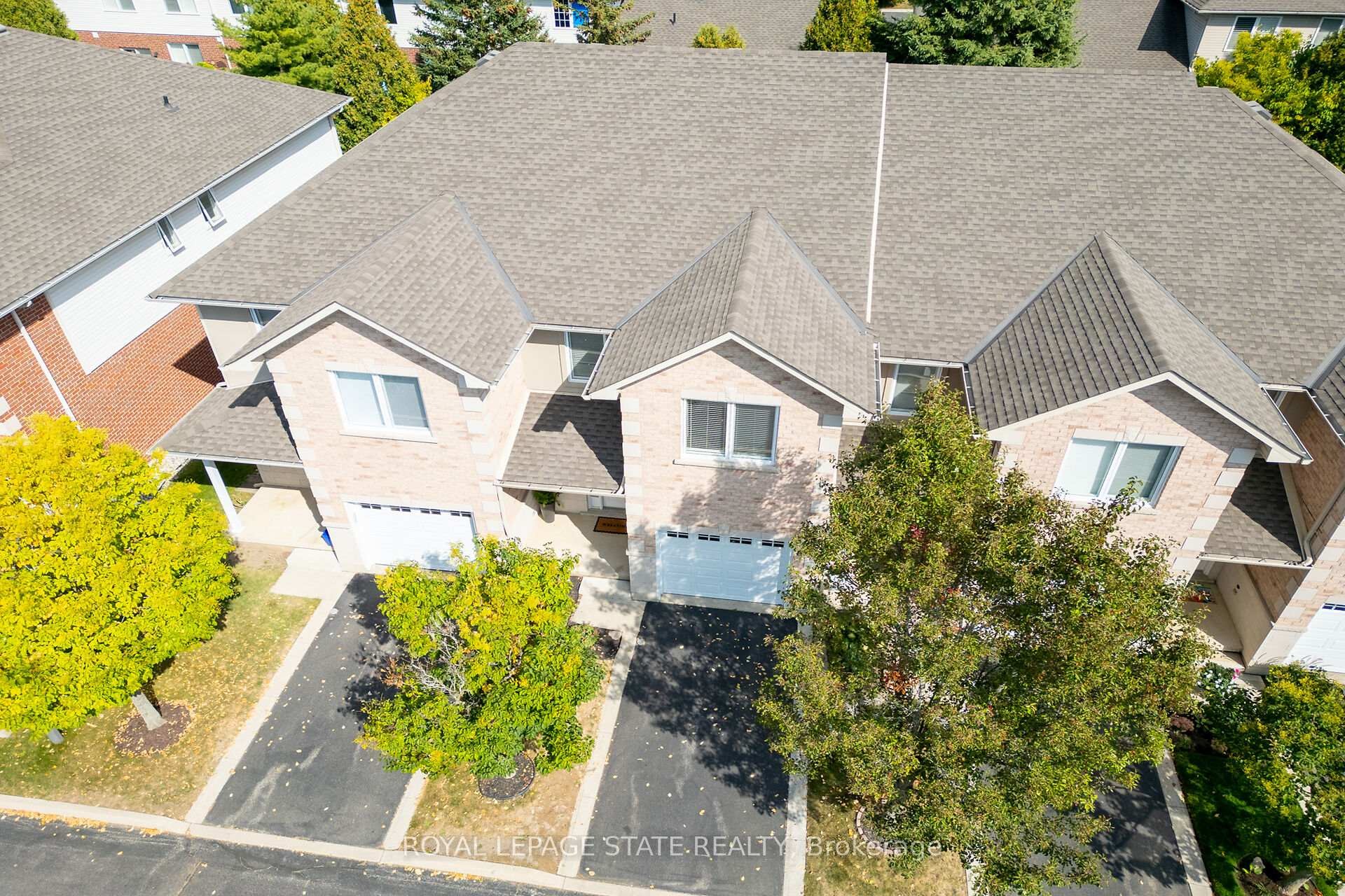 36-81 Valridge Drive, Hamilton, ON - Outdoor