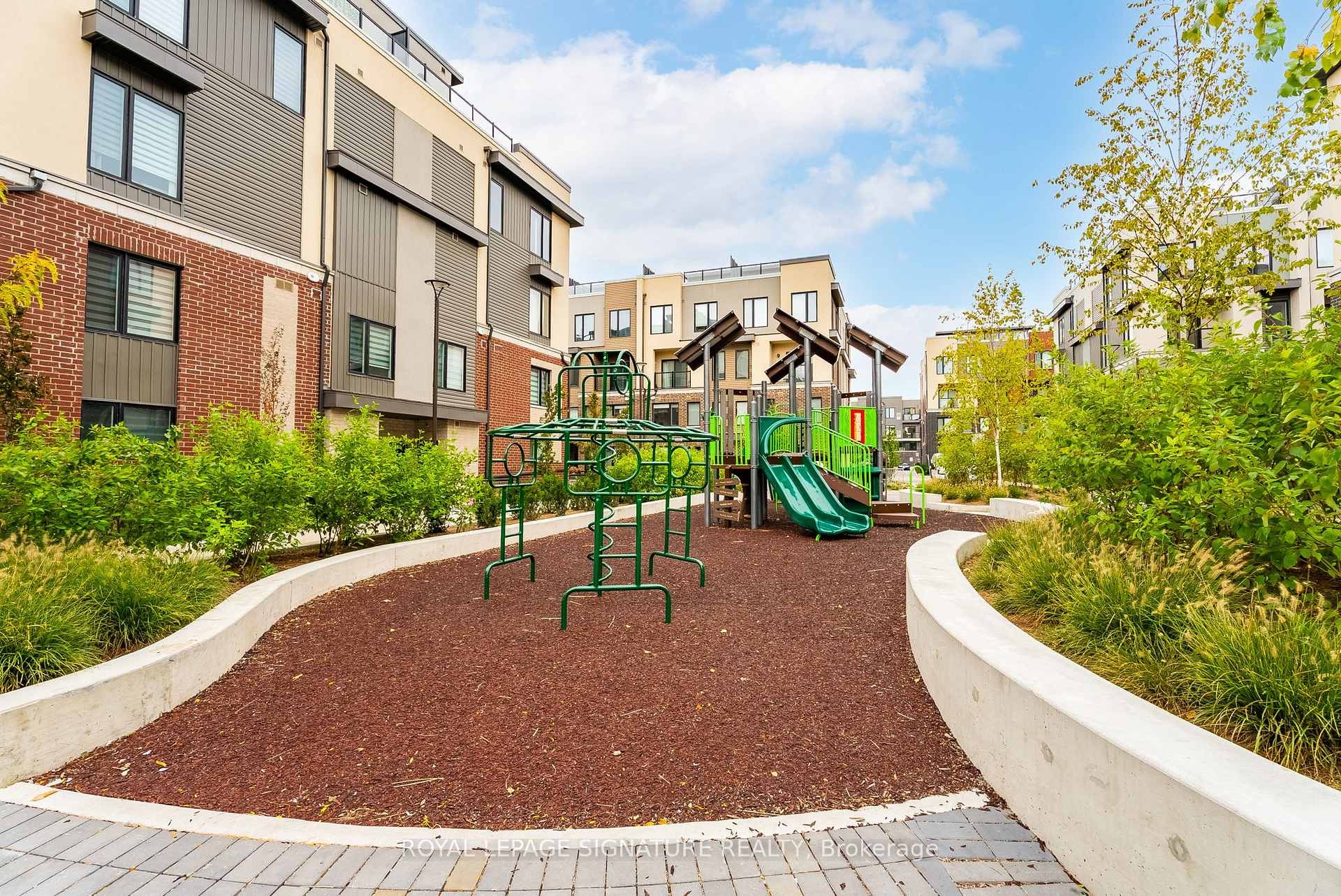 36-3409 Ridgeway Drive, Mississauga, ON - Outdoor