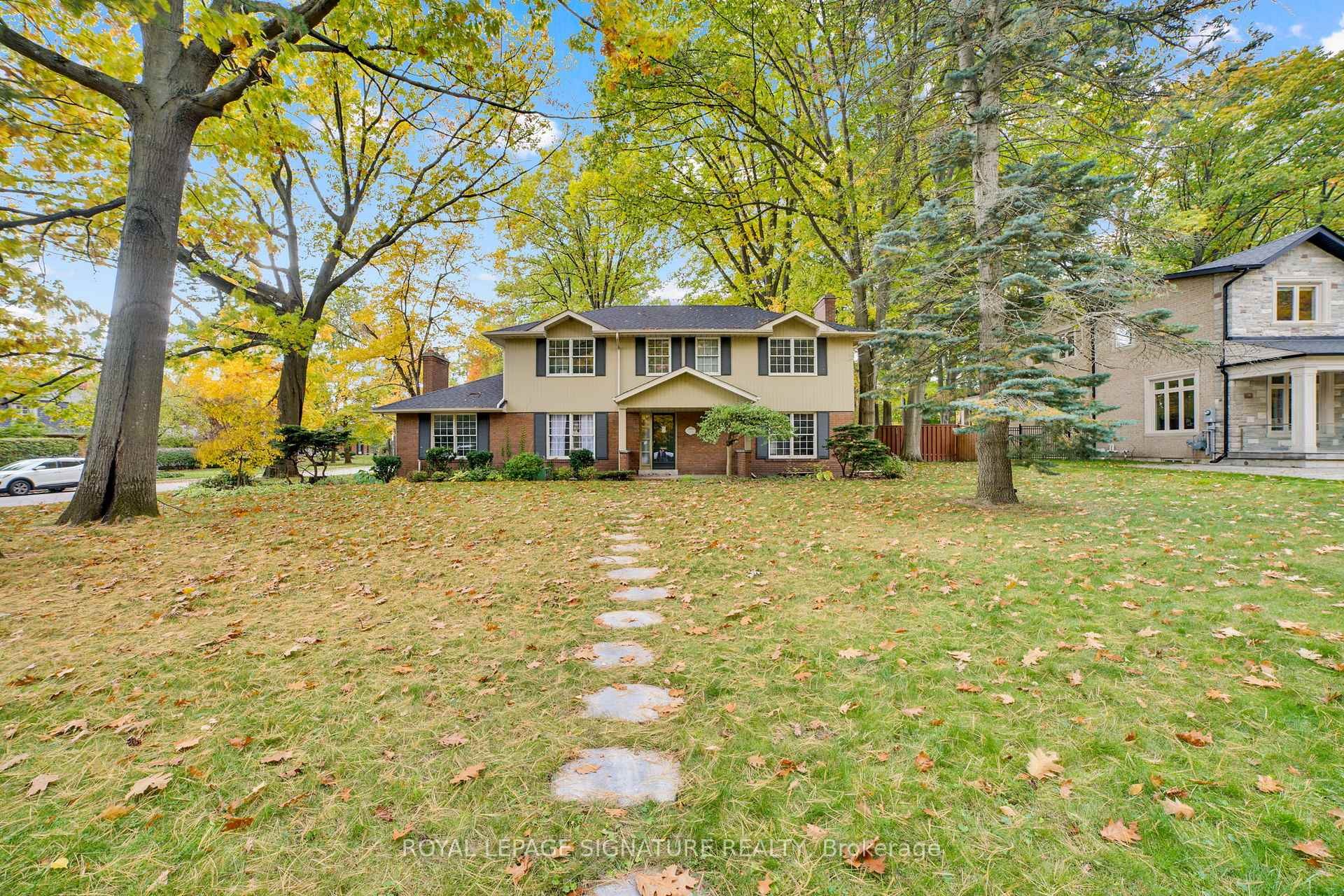 312 Dalewood Drive, Oakville, ON - Outdoor