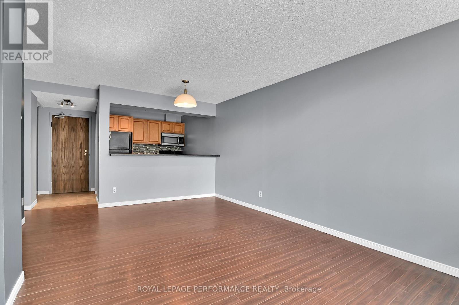 501 - 154 Nelson Street, Ottawa, ON - Indoor