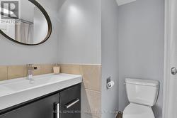 Main 4 piece Bathroom -