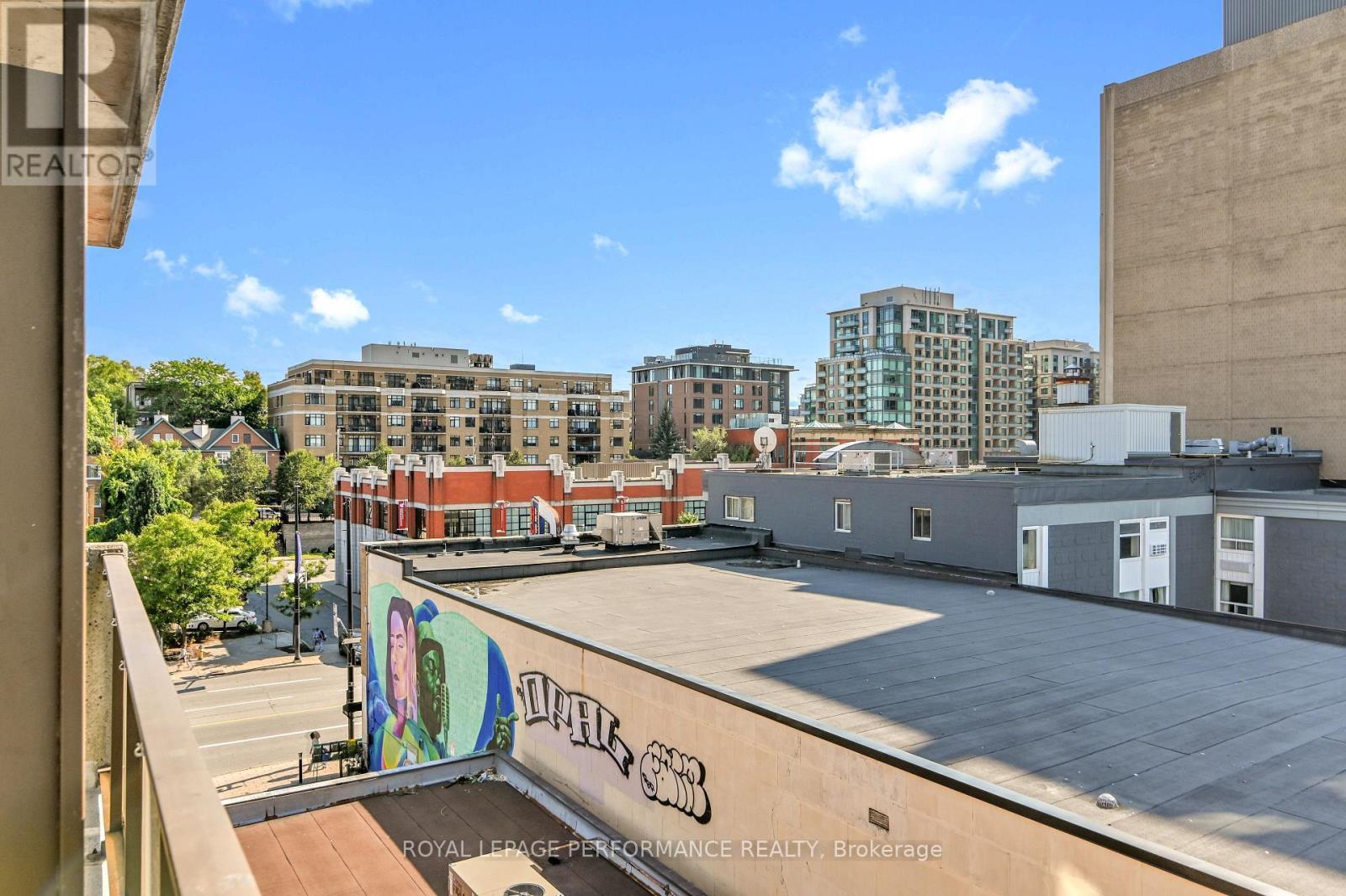 Urban sites - 501 - 154 Nelson Street, Ottawa, ON - Outdoor