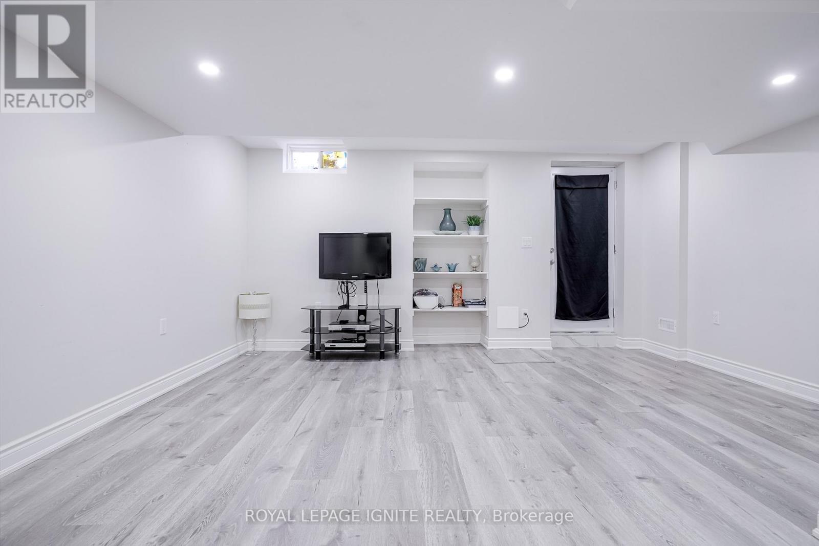 Bsmt - 1257 Roper Drive, Milton, ON - Indoor