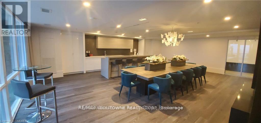 505 - 16 Concord Place, Grimsby, ON - Indoor Photo Showing Dining Room