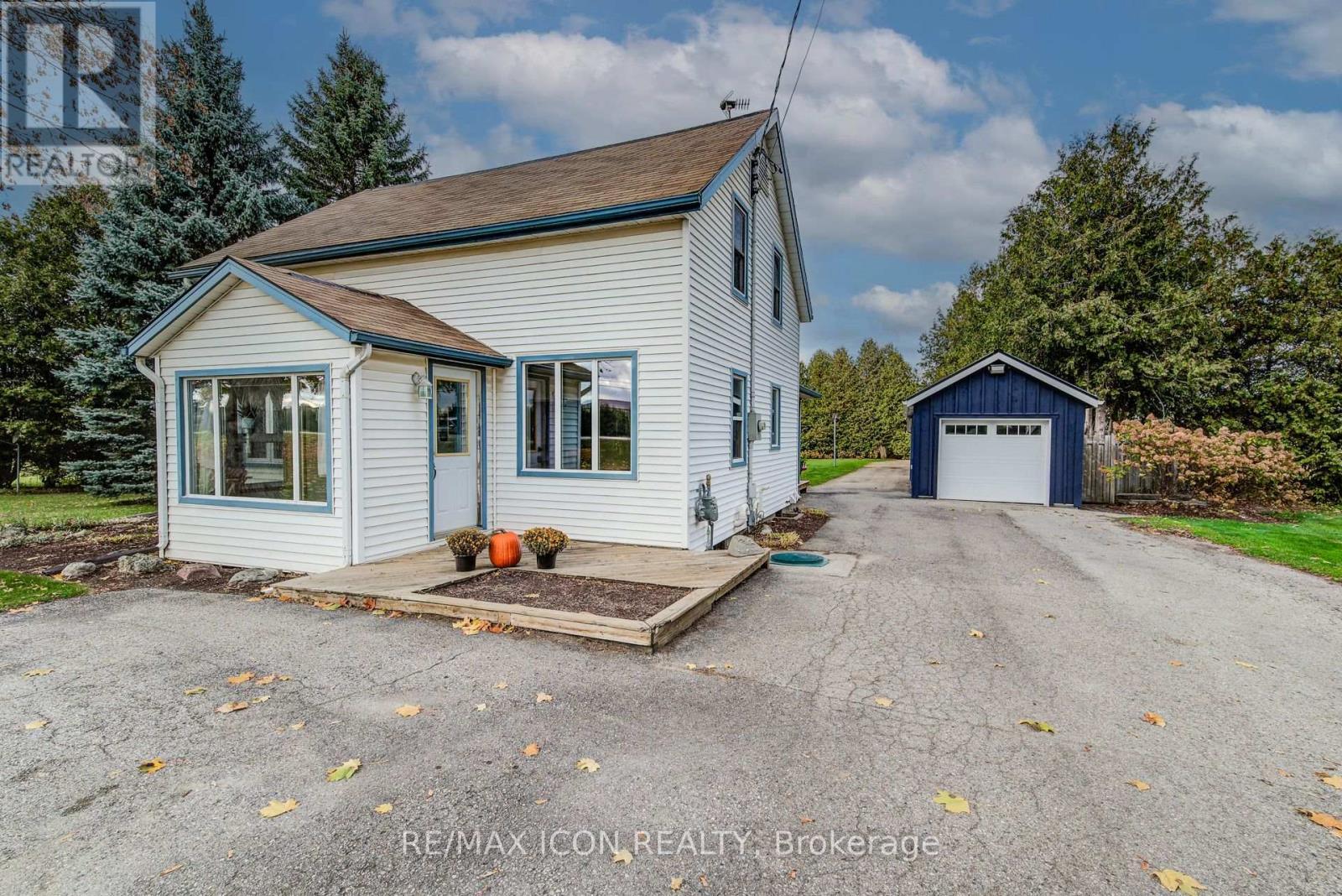 1301 Lobsinger Line, Woolwich, ON - Outdoor