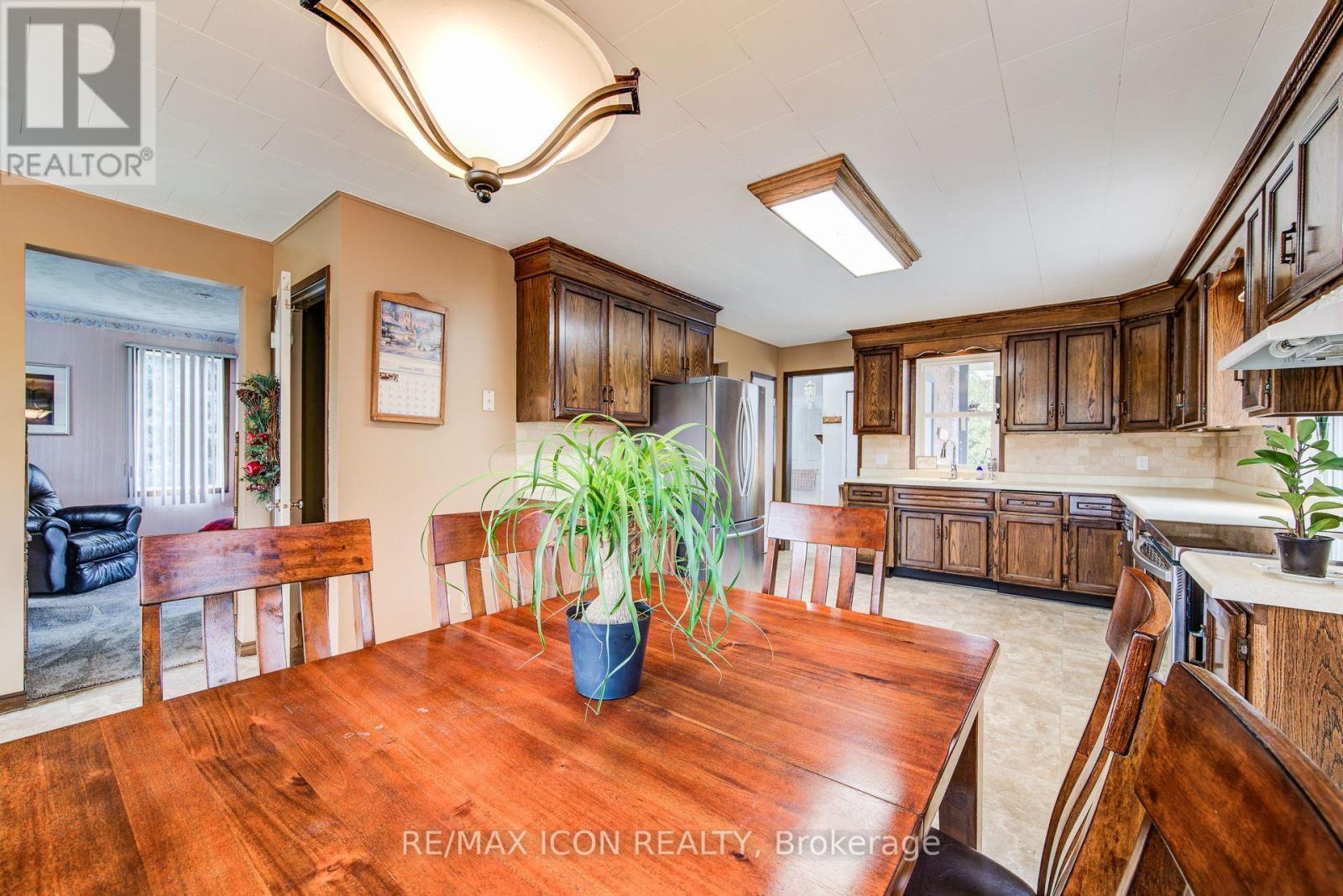 1301 Lobsinger Line, Woolwich, ON - Indoor