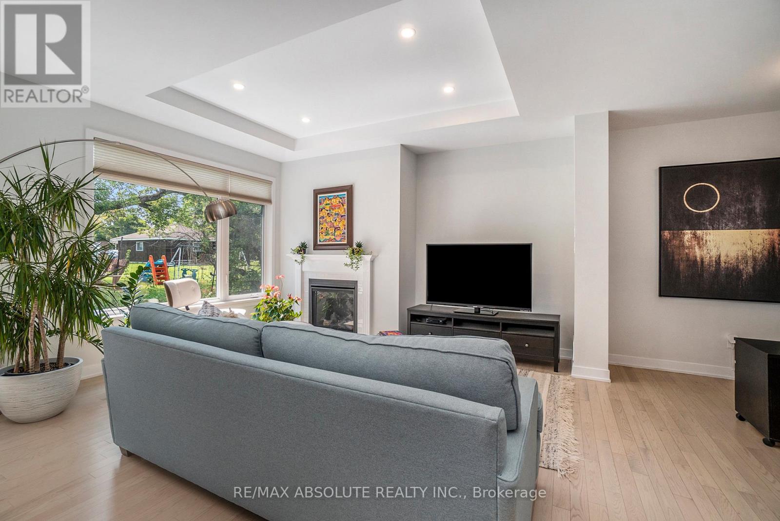 29 Mac Beattie Drive S, Arnprior, ON - Indoor Photo Showing Other Room With Fireplace