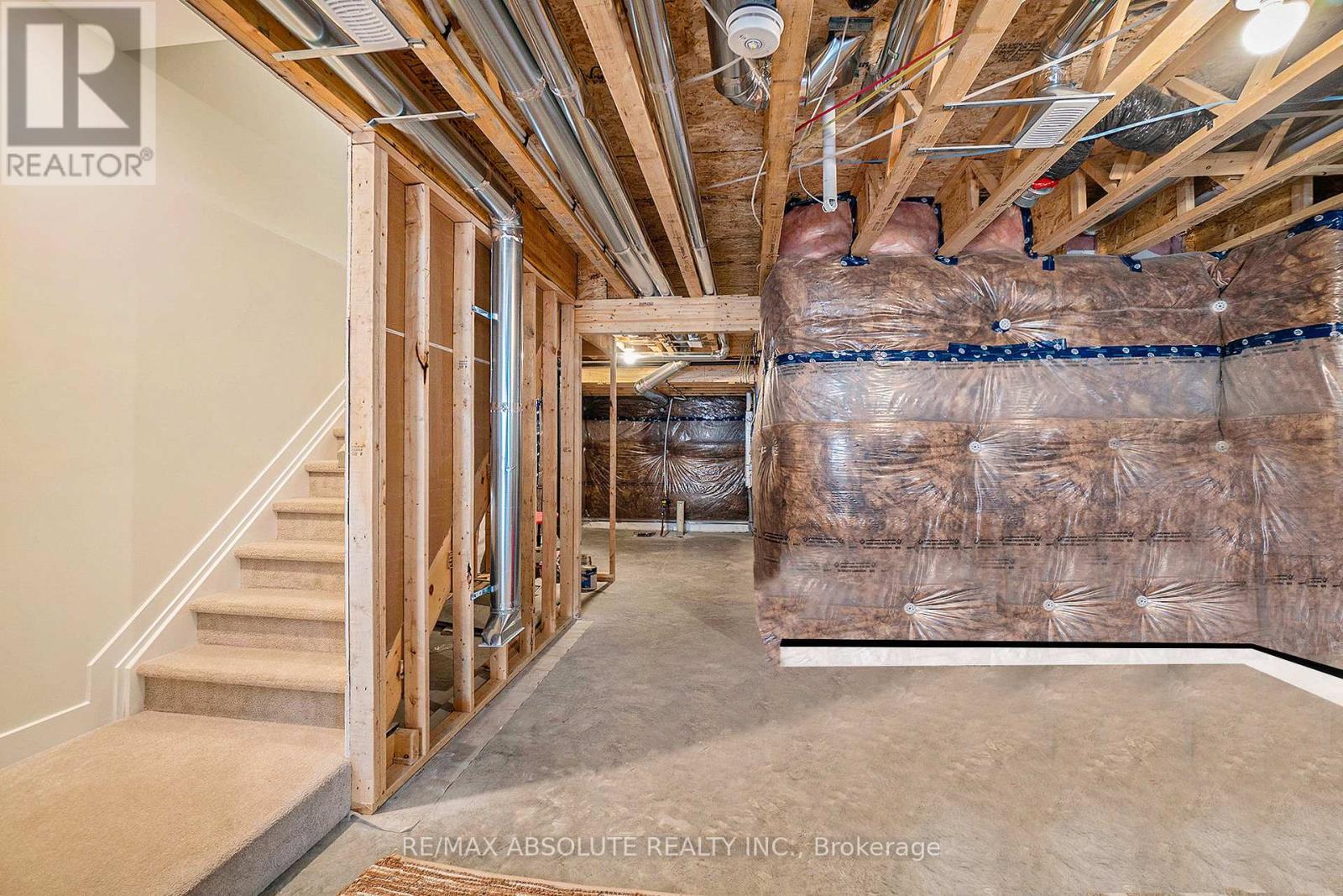 29 Mac Beattie Drive S, Arnprior, ON - Indoor Photo Showing Other Room