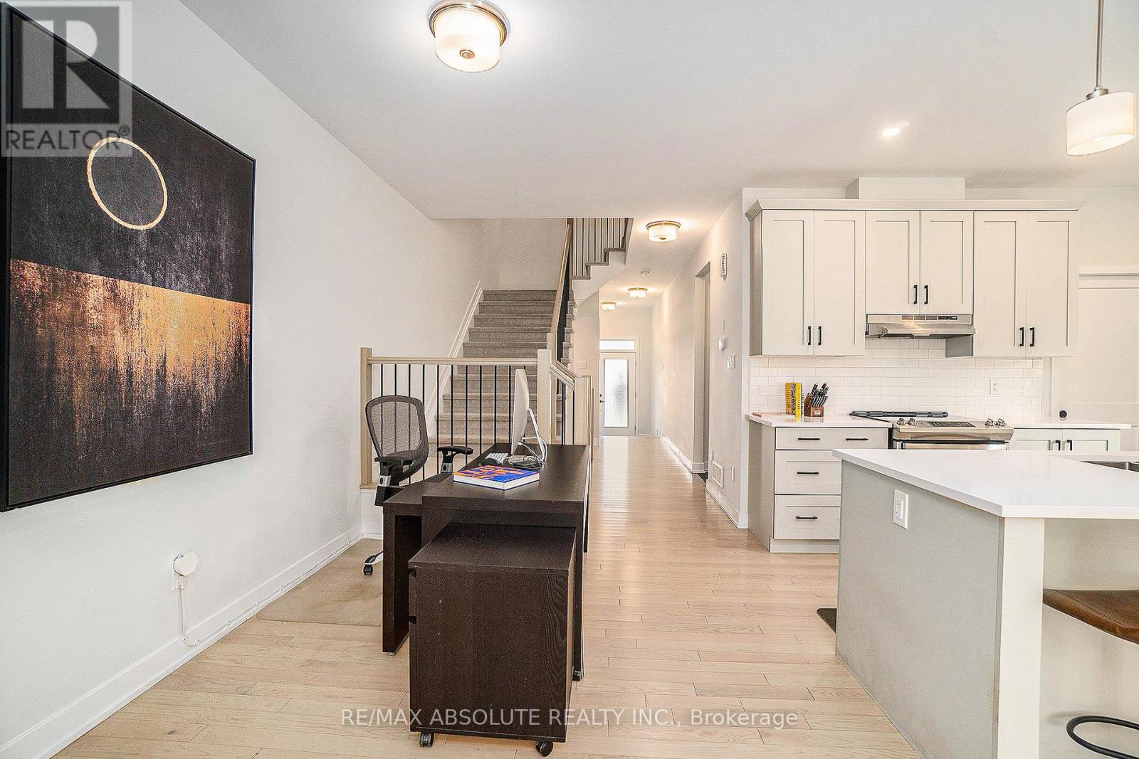 29 Mac Beattie Drive S, Arnprior, ON - Indoor Photo Showing Kitchen