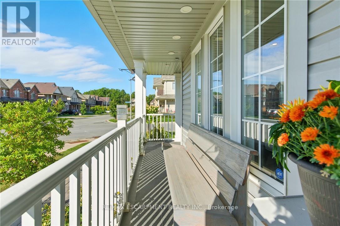 7764 Sycamore Drive, Niagara Falls, ON - Outdoor With Exterior